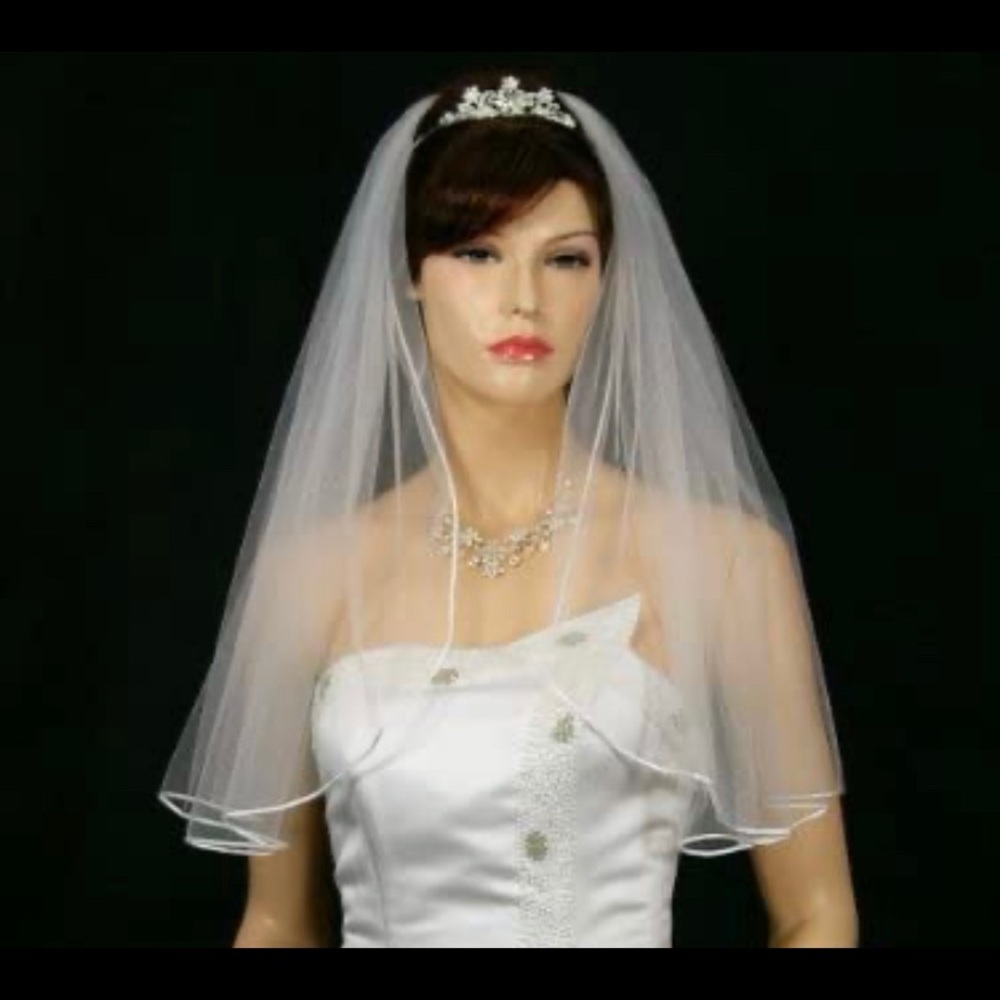Tulle veil
